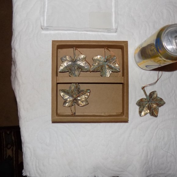 1980's Rustic Gold Mini Maple Leaf Holiday Ornaments by Boston International - Picture 7 of 13